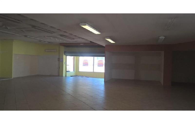 Location d'entrepôt de 2 900 m² à Perpignan - 66000 photo - 1