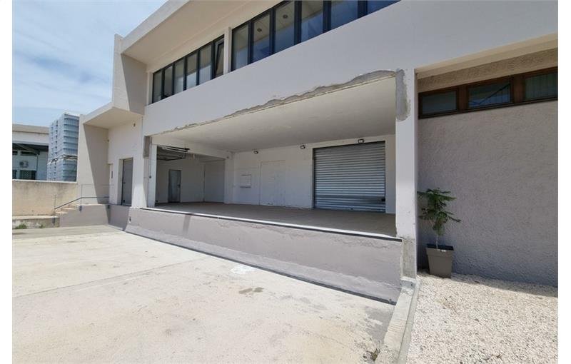 Location d'entrepôt de 1 250 m² à Perpignan - 66000 photo - 1