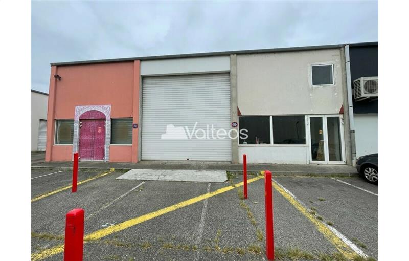 Location d'entrepôt de 330 m² à Portet-sur-Garonne - 31120 photo - 1