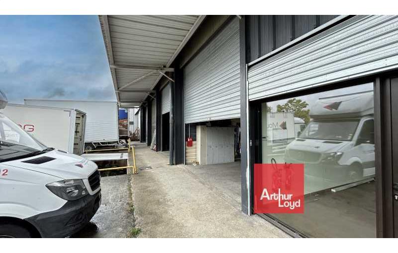 Location d'entrepôt de 1 053 m² à Portet-sur-Garonne - 31120 photo - 1