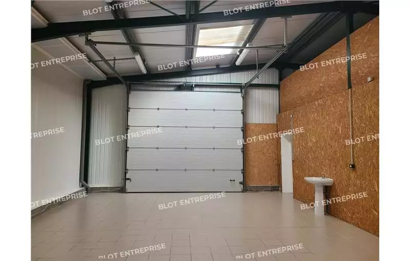 Location d'entrepôt de 170 m² à Questembert - 56230