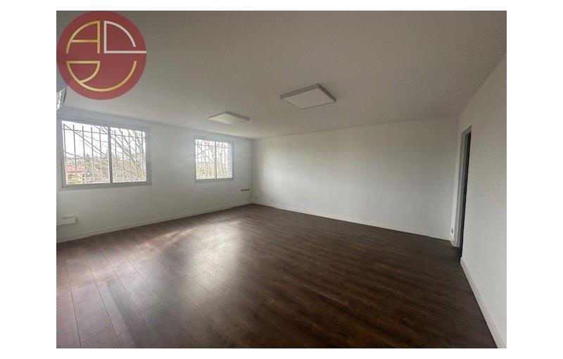 Location d'entrepôt de 467 m² à Quint-Fonsegrives - 31130 photo - 1