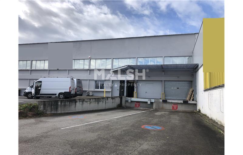 Location d'entrepôt de 3 262 m² à Roanne - 42300 photo - 1