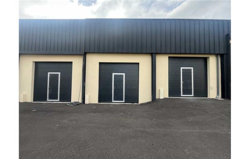 Location d'entrepôt de 429 m² à Saint-Chéron - 91530 photo - 1