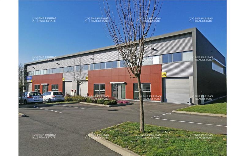 Location d'entrepôt de 352 m² à Saint-Étienne-de-Montluc - 44360 photo - 1