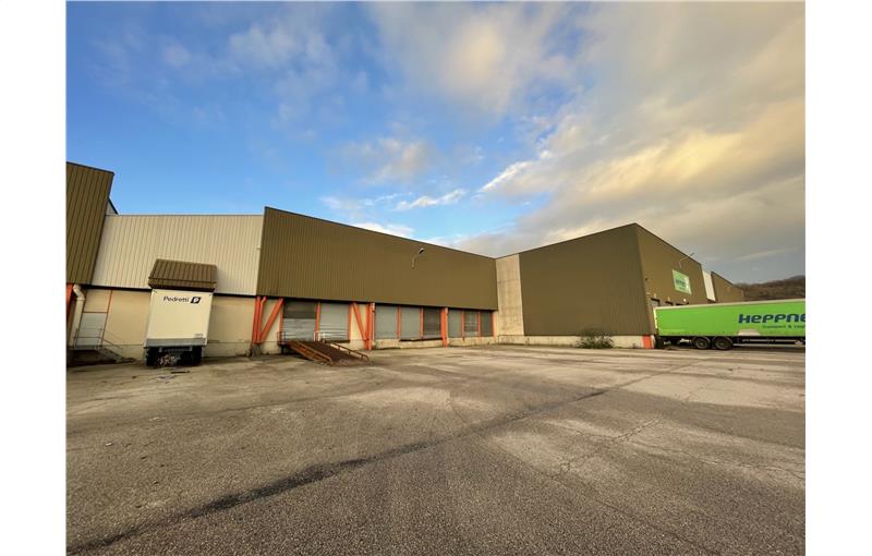 Location d'entrepôt de 1 250 m² à Saint-Étienne-du-Rouvray - 76800 photo - 1