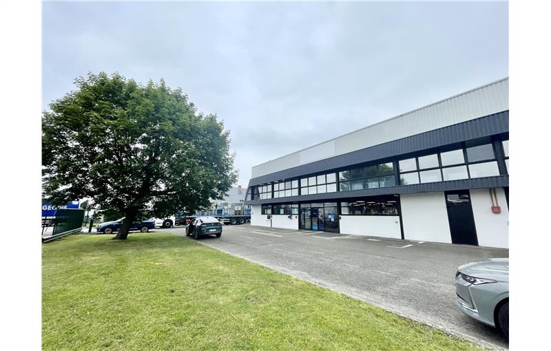 Location d'entrepôt de 1 085 m² à Saint-Étienne-du-Rouvray - 76800 photo - 1