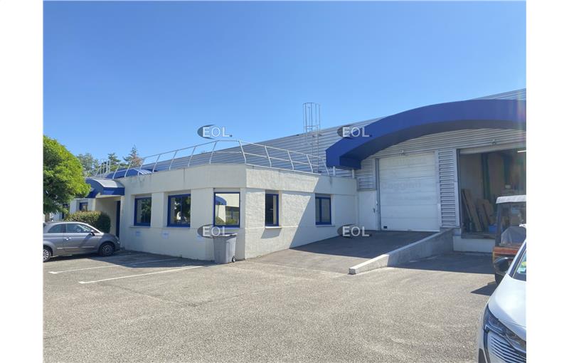 Location d'entrepôt de 375 m² à Saint-Genis-Laval - 69230 photo - 1