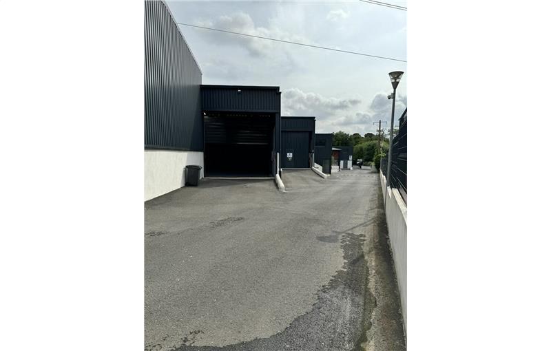 Location d'entrepôt de 368 m² à Saint-Jean-de-Védas - 34430 photo - 1