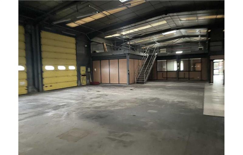 Location d'entrepôt de 720 m² à Saint-Laurent-Blangy - 62223 photo - 1