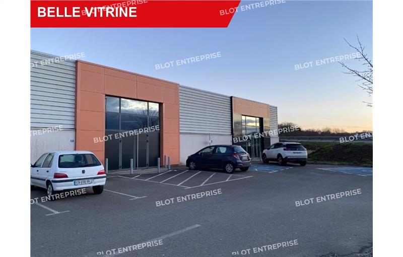 Location d'entrepôt de 476 m² à Saint-Martin-des-Champs - 29600 photo - 1