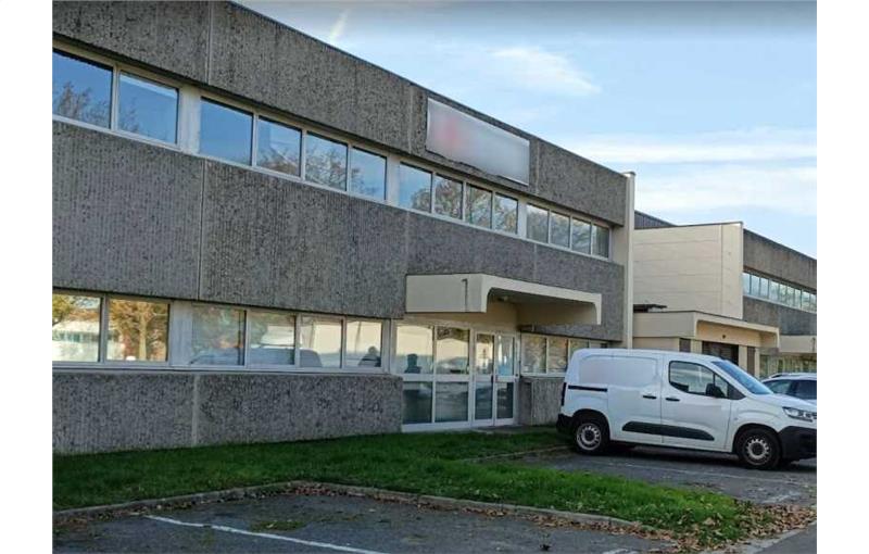 Location d'entrepôt de 1 199 m² à Saint-Ouen-l'Aumône - 95310 photo - 1