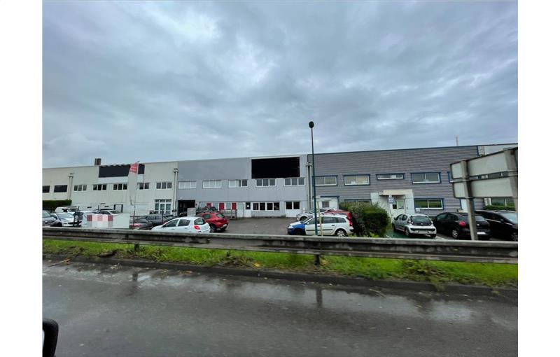 Location d'entrepôt de 328 m² à Saint-Ouen-l'Aumône - 95310 photo - 1