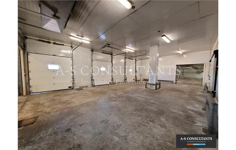 Location d'entrepôt de 1 160 m² à Saint-Symphorien-d'Ozon - 69360 photo - 1