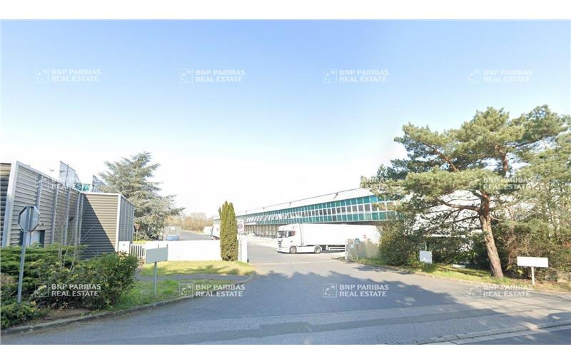 Location d'entrepôt de 8 099 m² à Saint-Witz - 95470 photo - 1