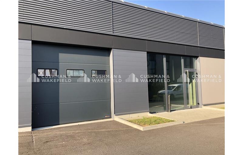 Location d'entrepôt de 102 m² à Strasbourg - 67000 photo - 1