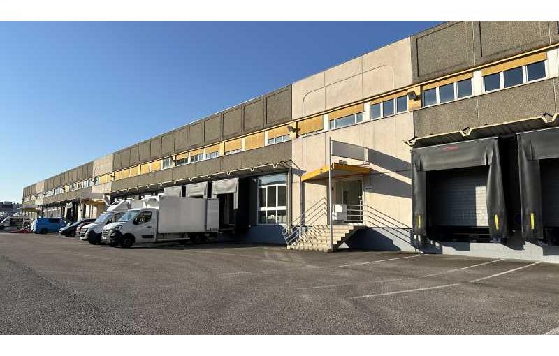 Location d'entrepôt de 2 267 m² à Strasbourg - 67000 photo - 1