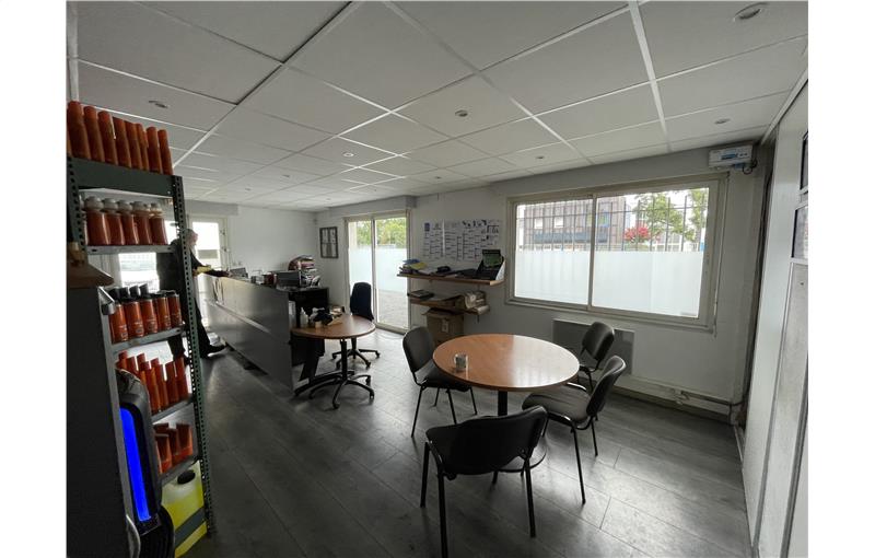 Location d'entrepôt de 315 m² à Thouaré-sur-Loire - 44470 photo - 1