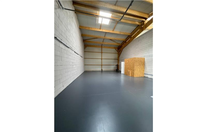 Location d'entrepôt de 125 m² à Thouaré-sur-Loire - 44470 photo - 1