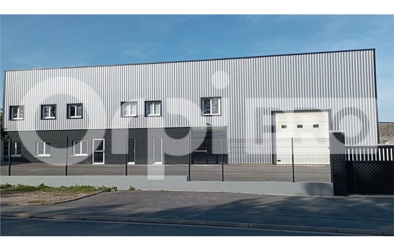 Location d'entrepôt de 1 280 m² à Tinqueux - 51430 photo - 1