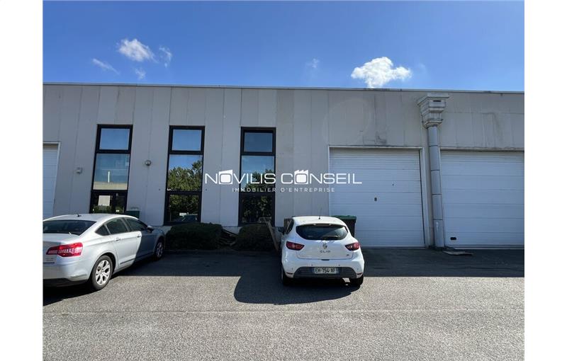 Location d'entrepôt de 228 m² à Toulouse - 31000 photo - 1