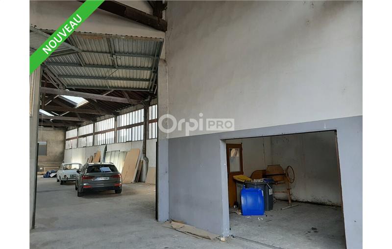 Location d'entrepôt de 463 m² à Valence - 26000 photo - 1