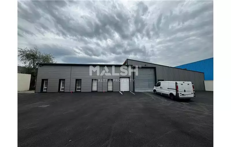 Location d'entrepôt de 1460 m² à Vaulx-en-Velin - 69120