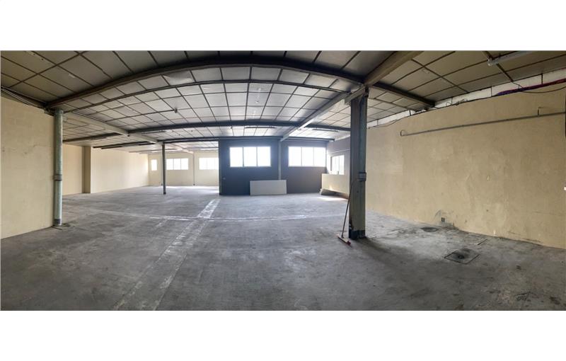 Location d'entrepôt de 595 m² à Vaux-le-Pénil - 77000 photo - 1