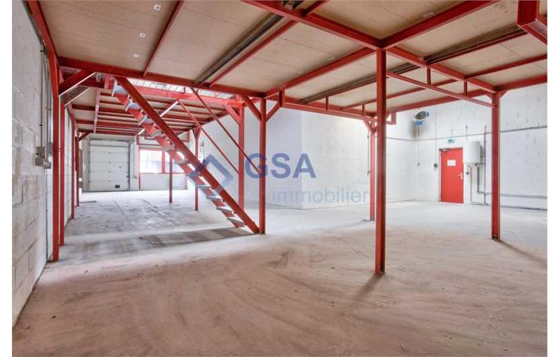 Location d'entrepôt de 308 m² à Villebon-sur-Yvette - 91140 photo - 1