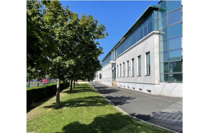 Location d'entrepôt de 1 886 m² à Villeneuve-la-Garenne - 92390 photo - 1