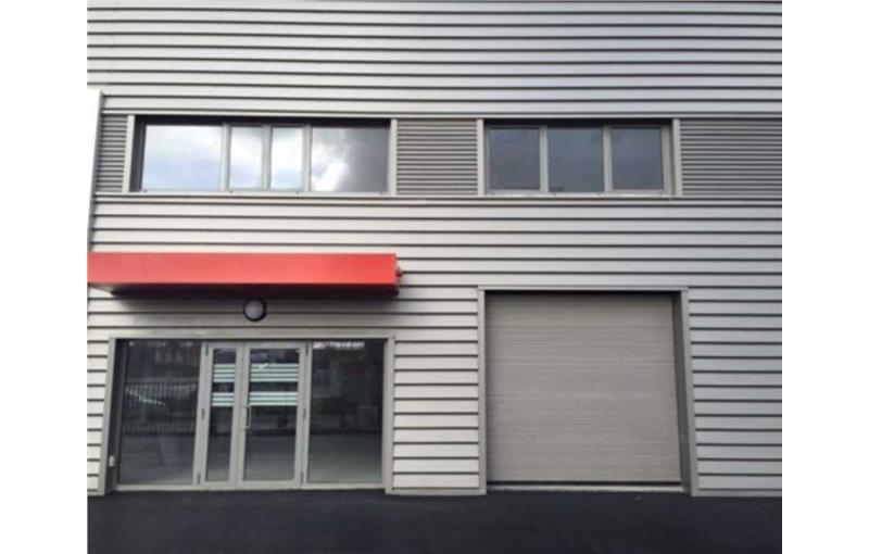 Location d'entrepôt de 350 m² à Villeneuve-la-Garenne - 92390 photo - 1