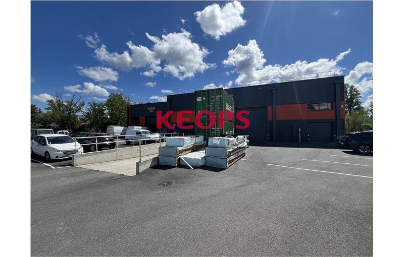 Location d'entrepôt de 1 390 m² à Villeneuve-Tolosane - 31270 photo - 1