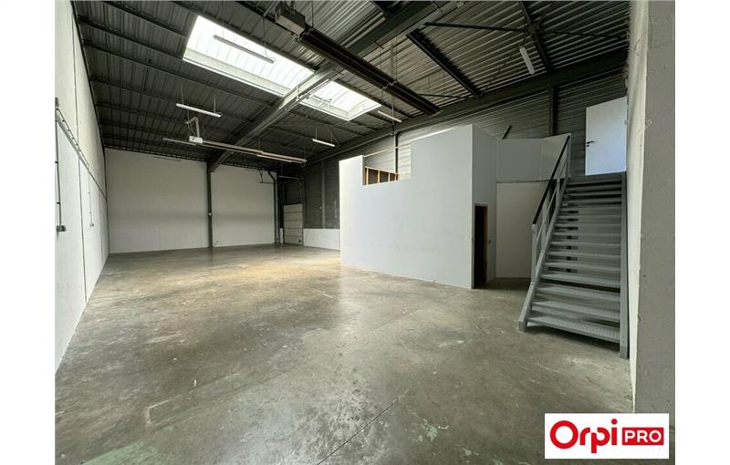 Location d'entrepôt de 257 m² à Villiers-sur-Orge - 91700 photo - 1