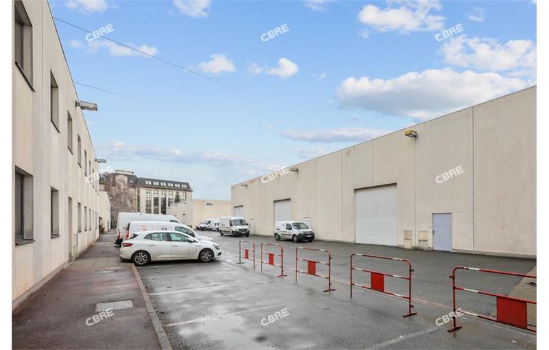 Location d'entrepôt de 1 520 m² à Vitry-sur-Seine - 94400 photo - 1