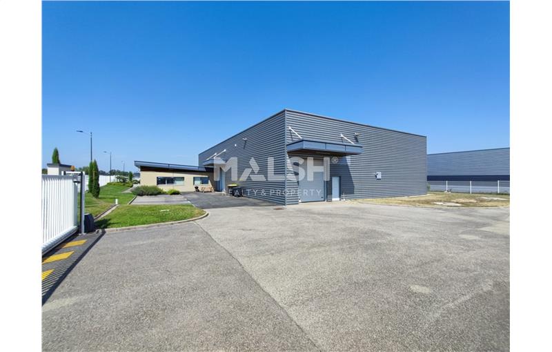 Location d'entrepôt de 870 m² à Vourles - 69390 photo - 1