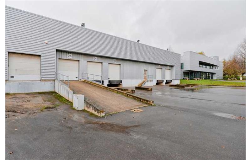 Location d'entrepôt de 8 047 m² à Wissous - 91320 photo - 1