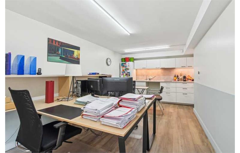 Bureau à acheter de 73 m² à Asnières-sur-Seine - 92600 photo - 1