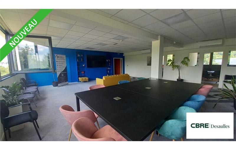 Vente de bureau de 285 m² à Besançon - 25000 photo - 1