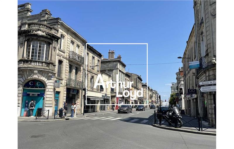 Vente de bureau de 180 m² à Bordeaux - 33000 photo - 1