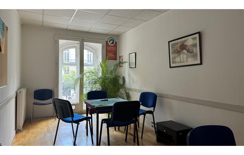 Vente de bureau de 180 m² à Bordeaux - 33000 photo - 1