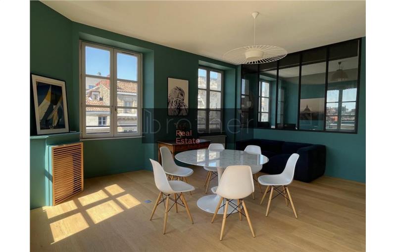 Vente de bureau de 130 m² à Bordeaux - 33000 photo - 1