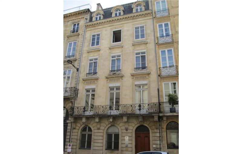 Vente de bureau de 120 m² à Bordeaux - 33000 photo - 1