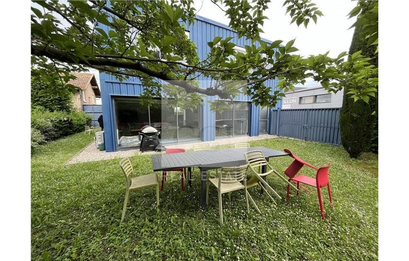 Vente de bureau de 369 m² à Bourgoin-Jallieu - 38300 photo - 1