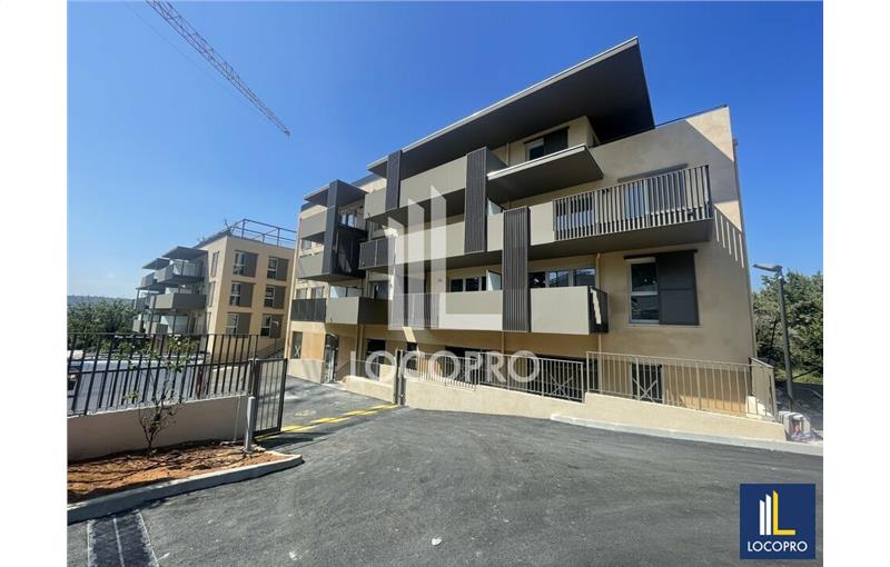 Vente de bureau de 276 m² à Cagnes-sur-Mer - 06800 photo - 1