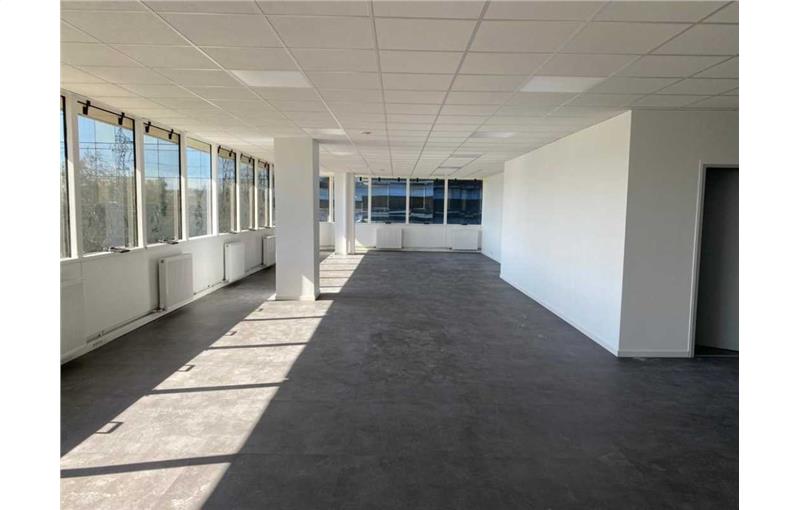 Vente de bureau de 231 m² à Cergy - 95000 photo - 1