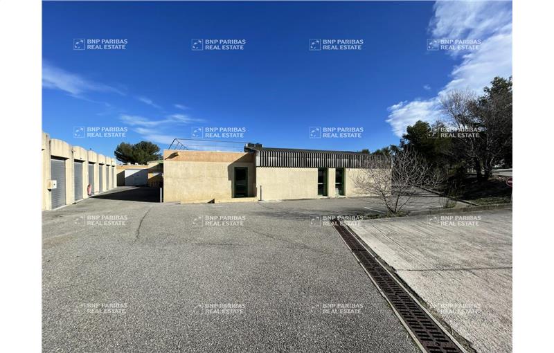 Vente de bureau de 988 m² à Châteauneuf-les-Martigues - 13220 photo - 1