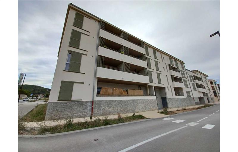 Vente de bureau de 290 m² à Cuges-les-Pins - 13780 photo - 1