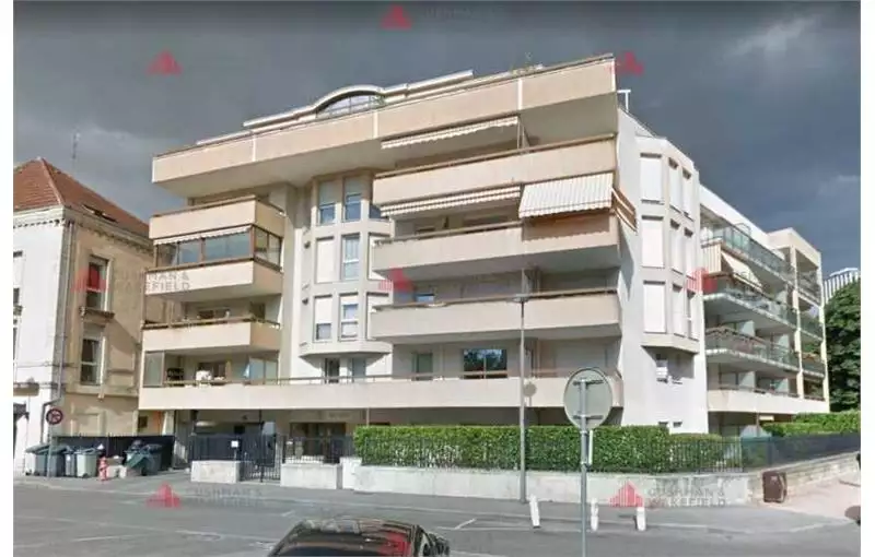Bureau à acheter de 350 m² à Dijon - 21000