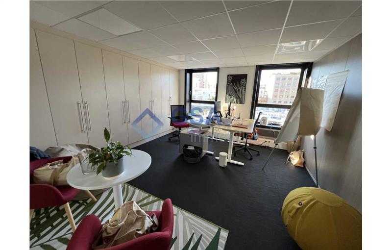 Achat de bureau de 337 m² à Évry - 91000 photo - 1