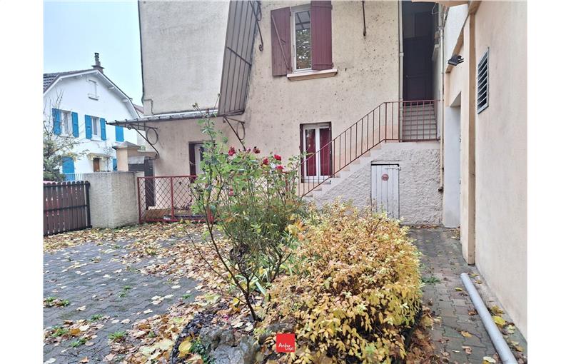 Vente de bureau de 184 m² à Grenoble - 38000 photo - 1